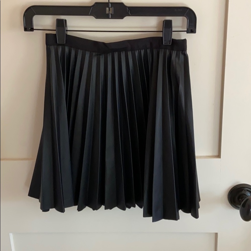 Leather pleated top shop skirt